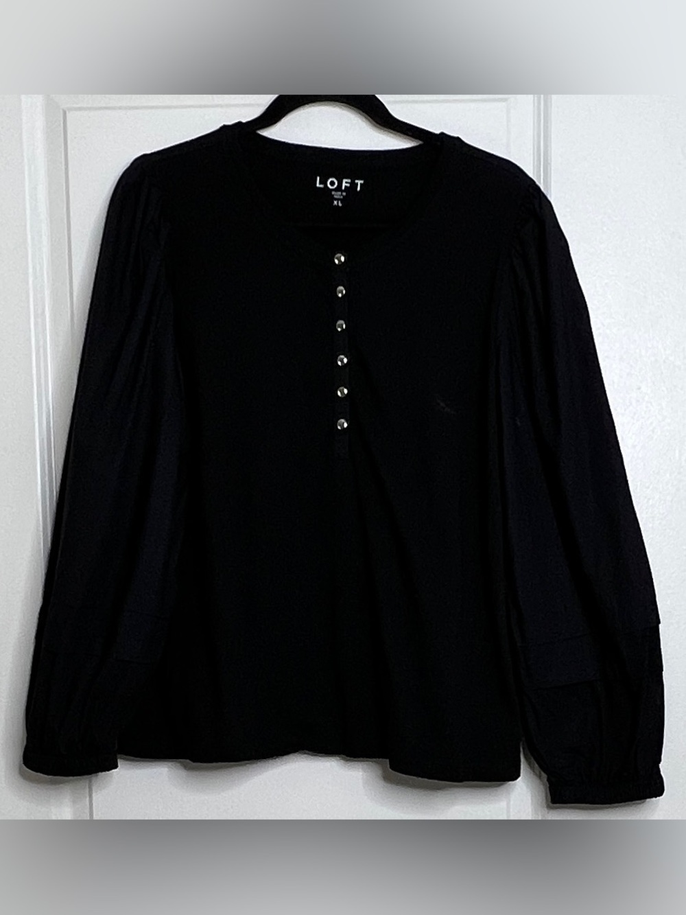 LOFT Womens XL Black Cotton Mixed Media Snap Henley Puff Sleeve Top Shirt